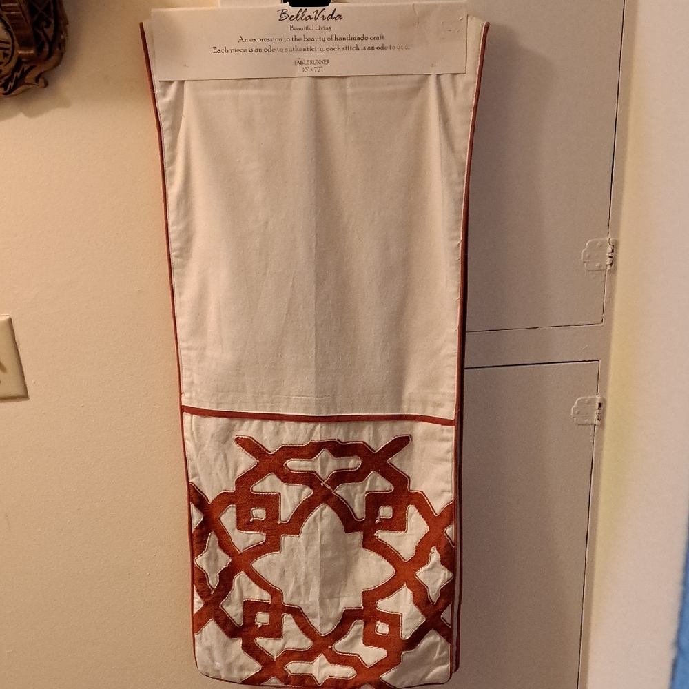 BELLA VIDA 16" x 72" Table Runner Hand Made in India